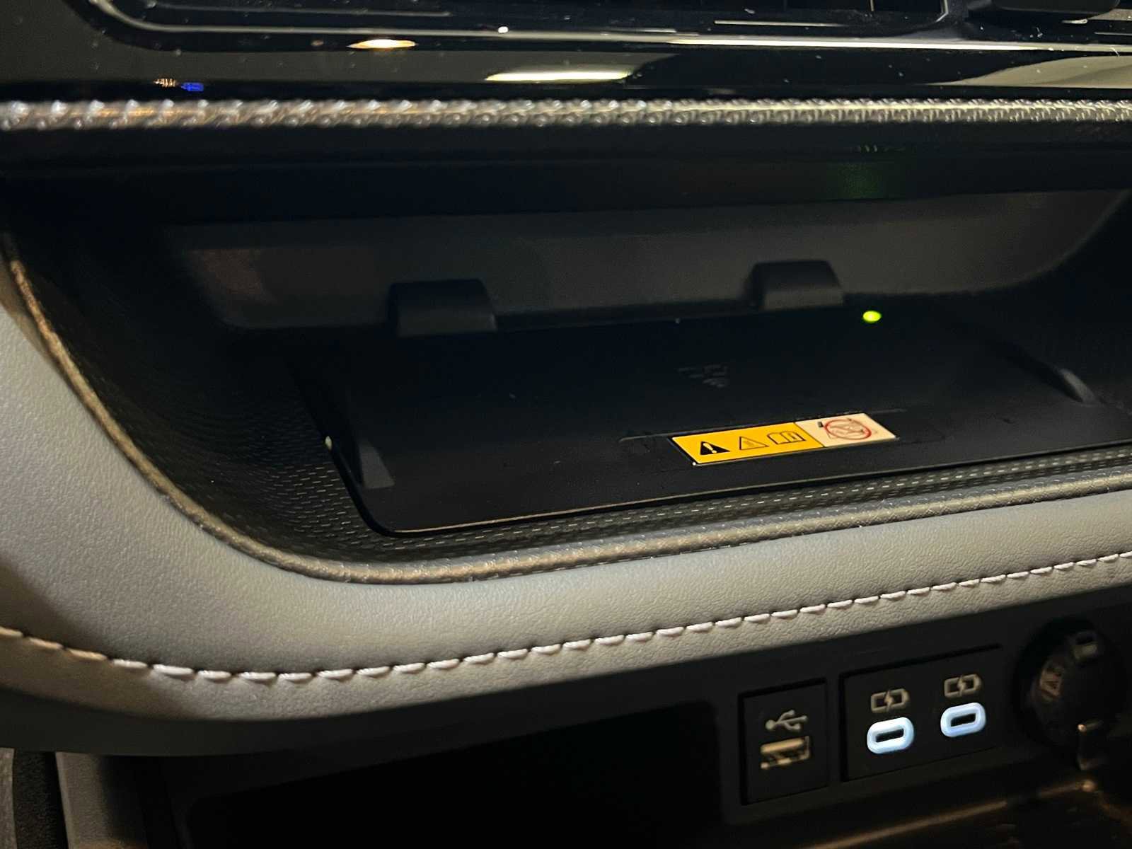 Certified 2024 Toyota Highlander XSE image 25