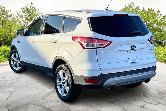 Used 2015 Ford Escape SE FWD image 11