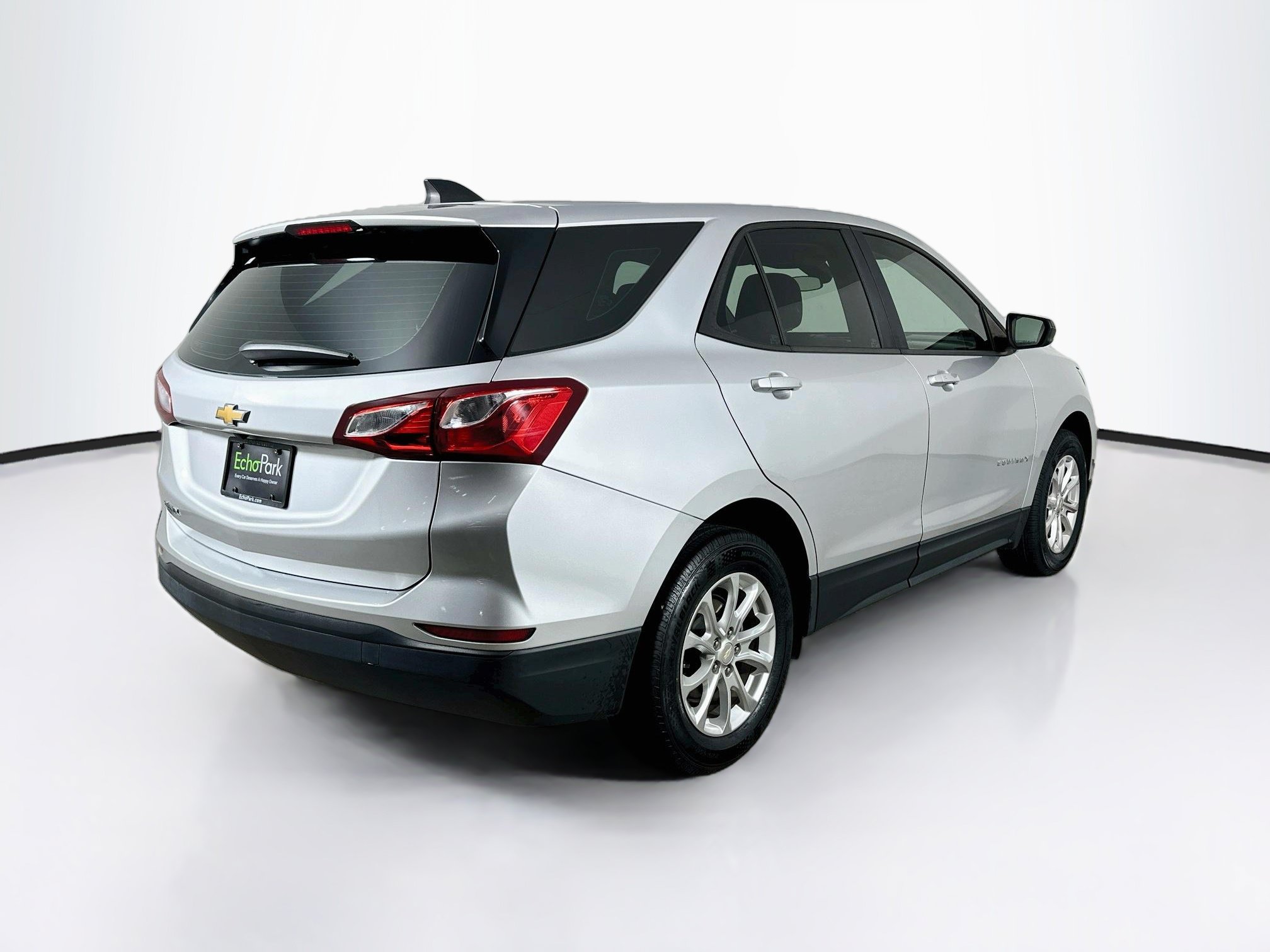Used 2020 Chevrolet Equinox LS FWD image 9