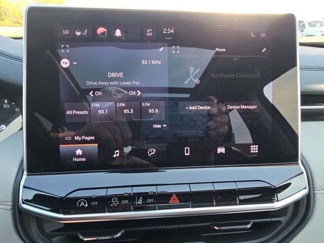 Used 2022 Jeep Compass Limited w/ Sun and Sound Group image 41