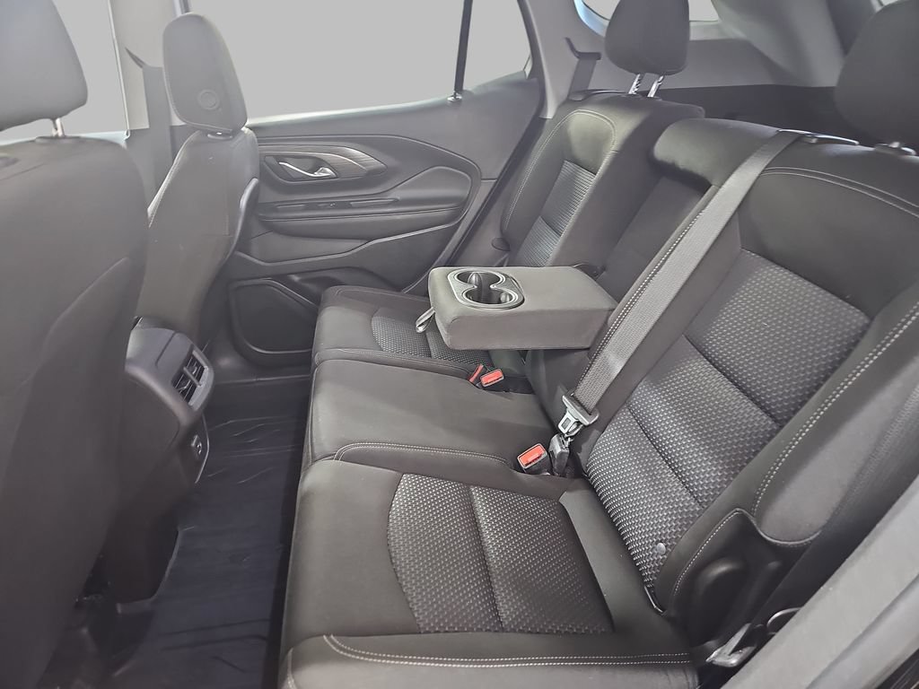 Certified 2024 GMC Terrain SLE w/ Driver Convenience Package FWD image 18