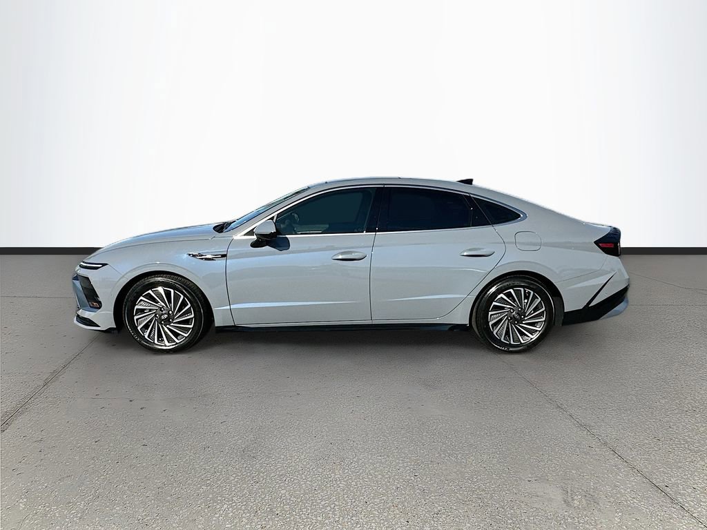 Used 2024 Hyundai Sonata Limited image 4