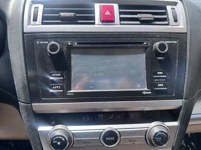 Used 2017 Subaru Outback 2.5i AWD/4WD image 16