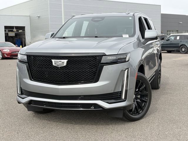 Used 2023 Cadillac Escalade Sport Platinum w/ LPO, ONYX Package AWD/4WD image 3