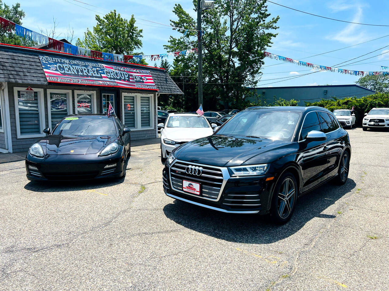 Used 2019 Audi SQ5 Premium Plus w/ Premium Plus Package image 3