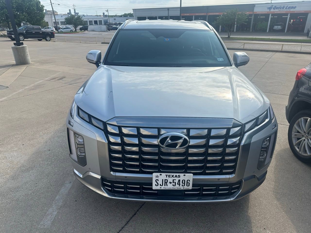 Used 2023 Hyundai Palisade Calligraphy w/ Cargo Package image 2