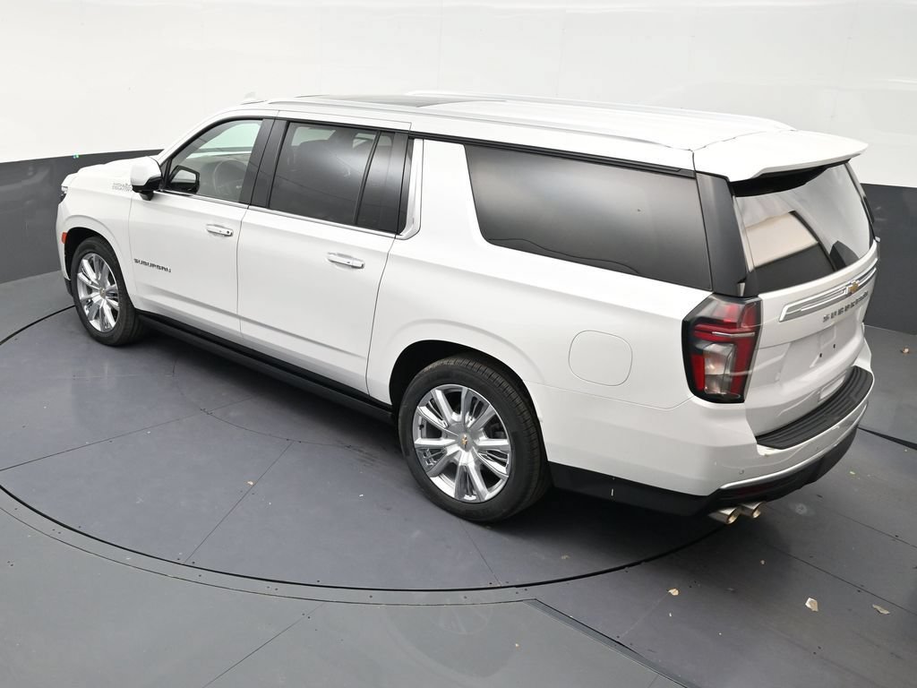 Used 2023 Chevrolet Suburban High Country RWD image 14