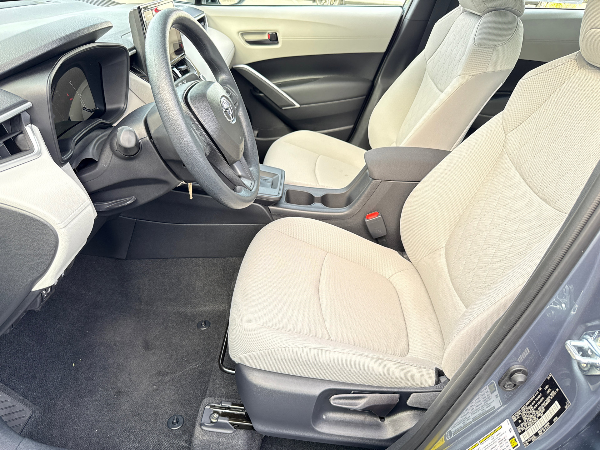 Certified 2026 Toyota Corolla Cross L FWD image 22