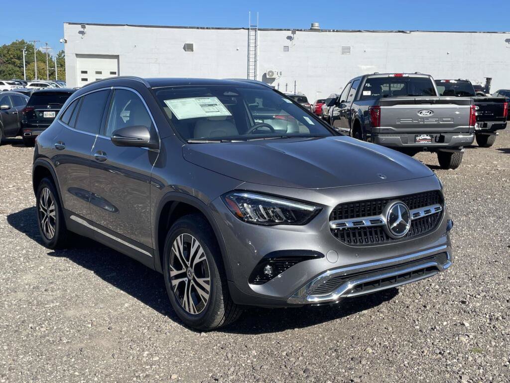 New 2026 Mercedes-Benz GLA 250 4MATIC