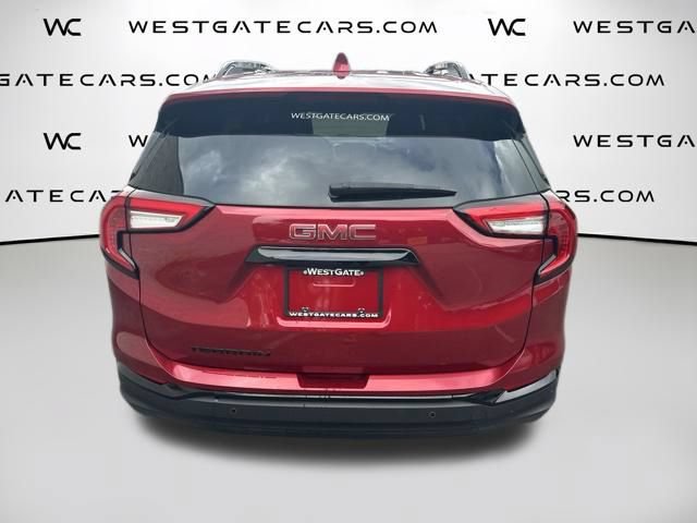 Used 2023 GMC Terrain SLE w/ Elevation Edition FWD image 13