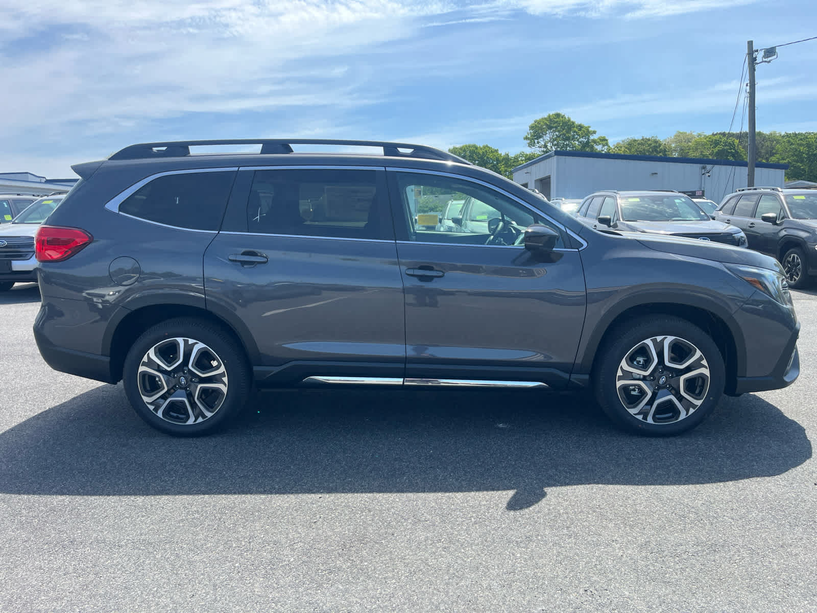 New 2026 Subaru Ascent Limited AWD/4WD image 8