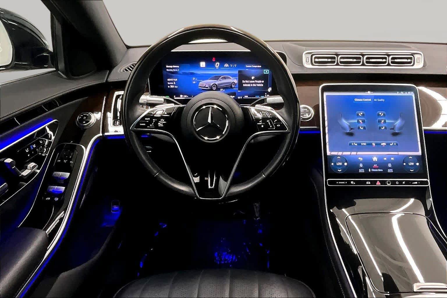Used 2025 Mercedes-Benz S 500 4MATIC image 6