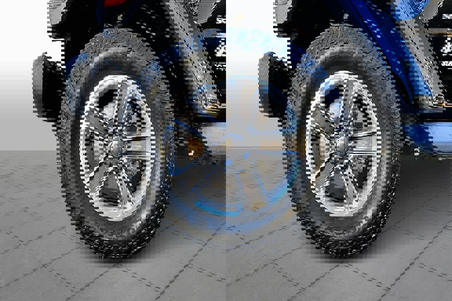 Used 2019 Jeep Wrangler Unlimited Sahara image 10