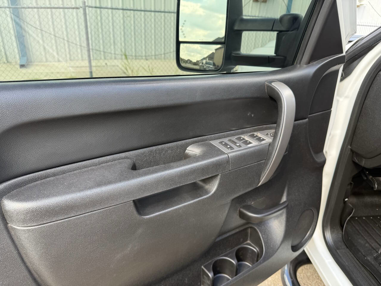 Used 2014 Chevrolet Silverado 2500 LT w/ Interior Plus Package image 10