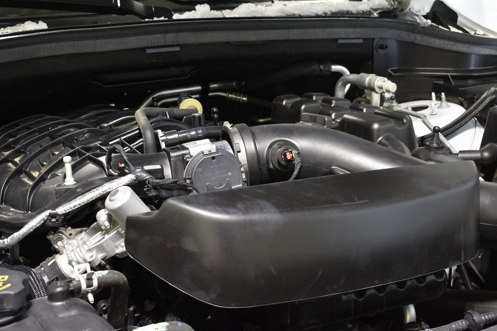 Used 2023 Dodge Durango GT image 33