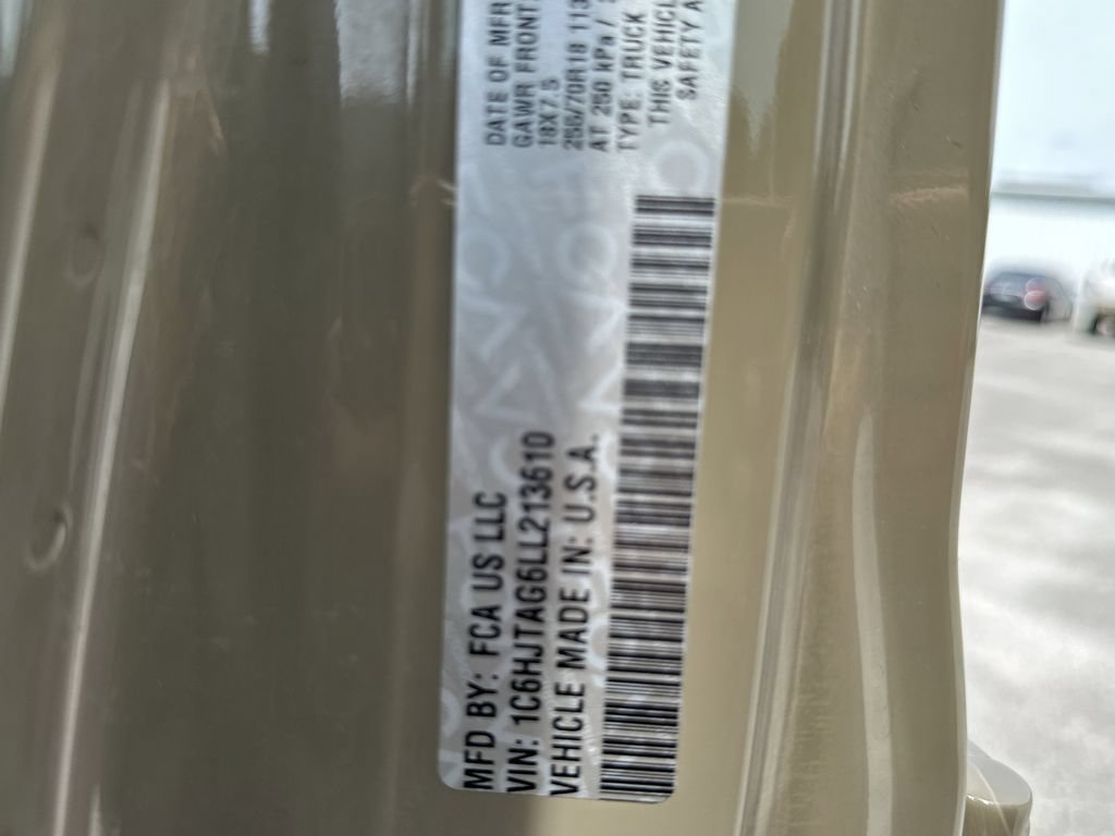 Used 2020 Jeep Gladiator Sport AWD/4WD image 27