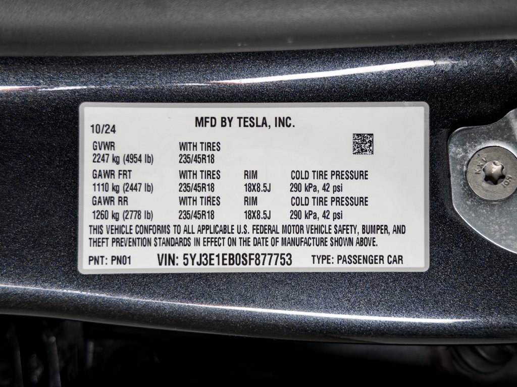 Used 2025 Tesla Model 3 Long Range AWD/4WD image 28