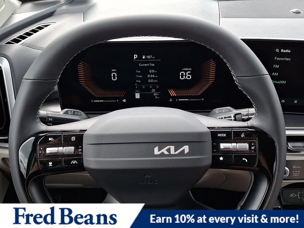 New 2026 Kia Sorento S AWD/4WD image 16