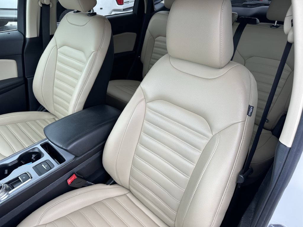 Used 2021 Ford Edge SEL w/ Convenience Package FWD image 23