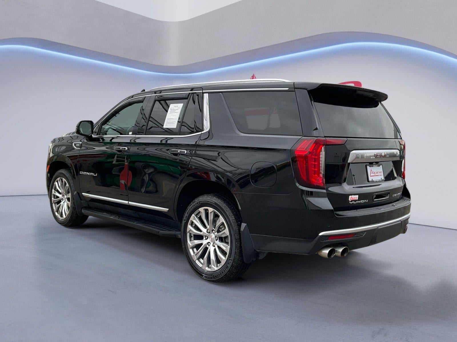 Certified 2023 GMC Yukon Denali AWD/4WD image 3