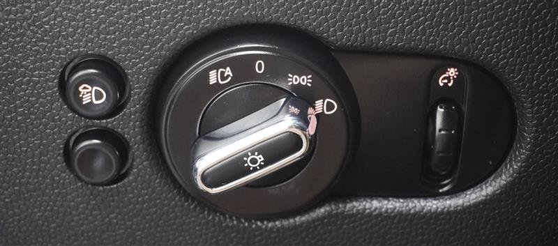 Used 2022 MINI Cooper 4-Door Hardtop FWD image 24