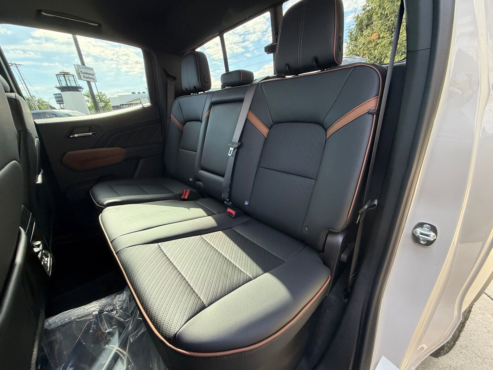 New 2026 GMC Canyon AT4 w/ Technology Plus Package AWD/4WD image 31