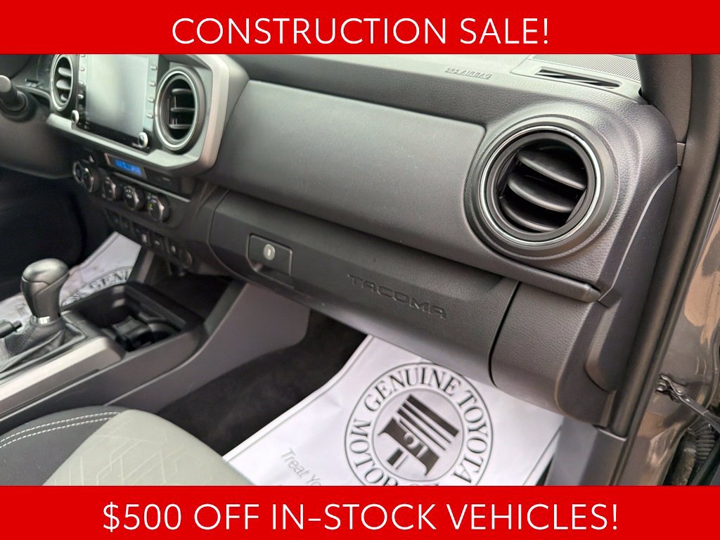 Used 2021 Toyota Tacoma TRD Off-Road w/ Technology Package AWD/4WD image 20