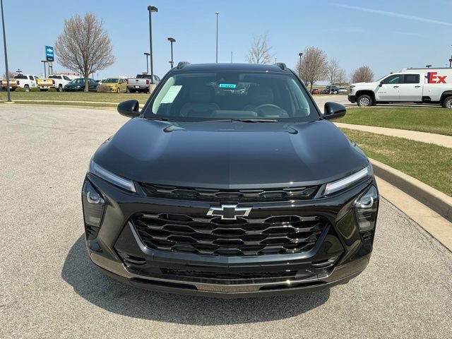 New 2026 Chevrolet Trax ACTIV w/ Sunroof Package FWD image 8