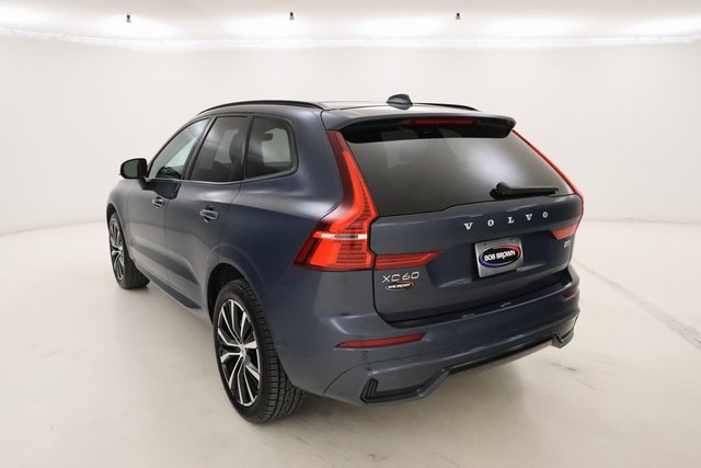 Used 2024 Volvo XC60 B5 Plus image 25