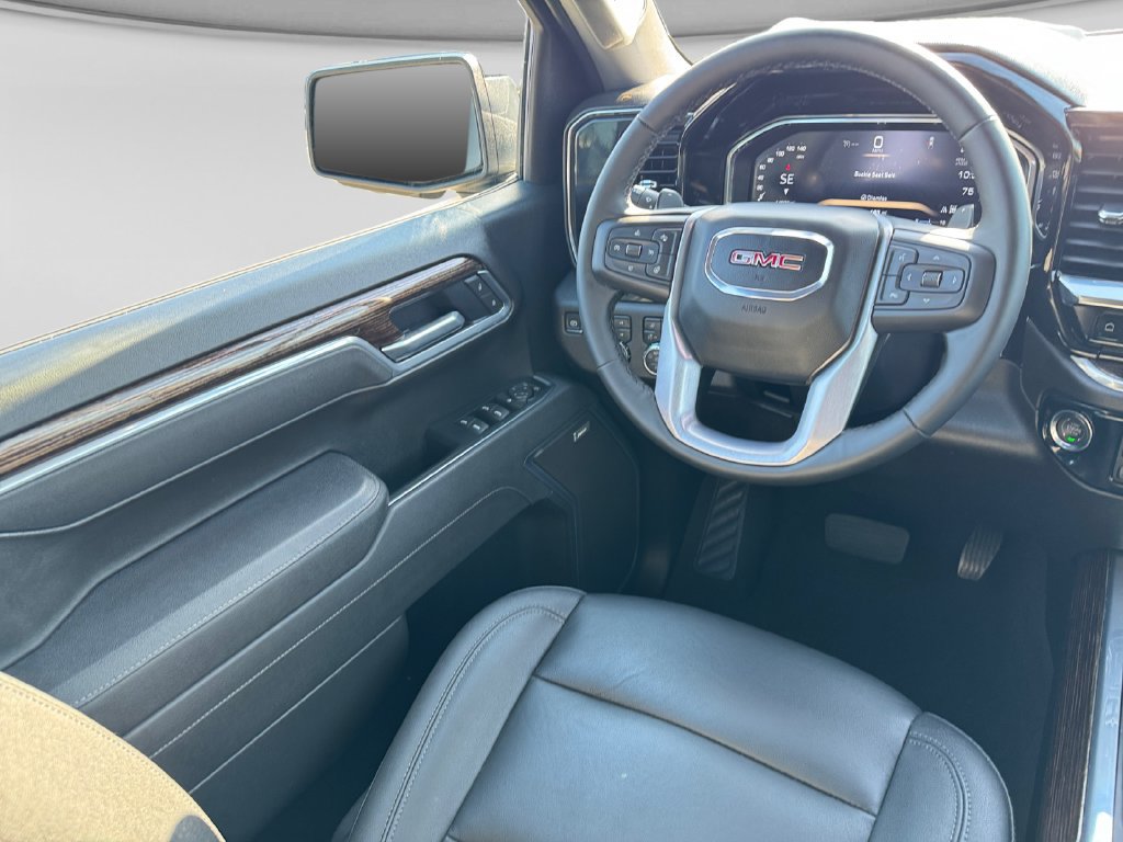 Used 2026 GMC Sierra 1500 Elevation w/ Elevation Premium Package AWD/4WD image 19