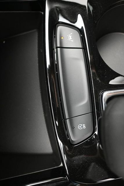 New 2026 Chevrolet Trax LT w/ Driver Confidence Package FWD image 32