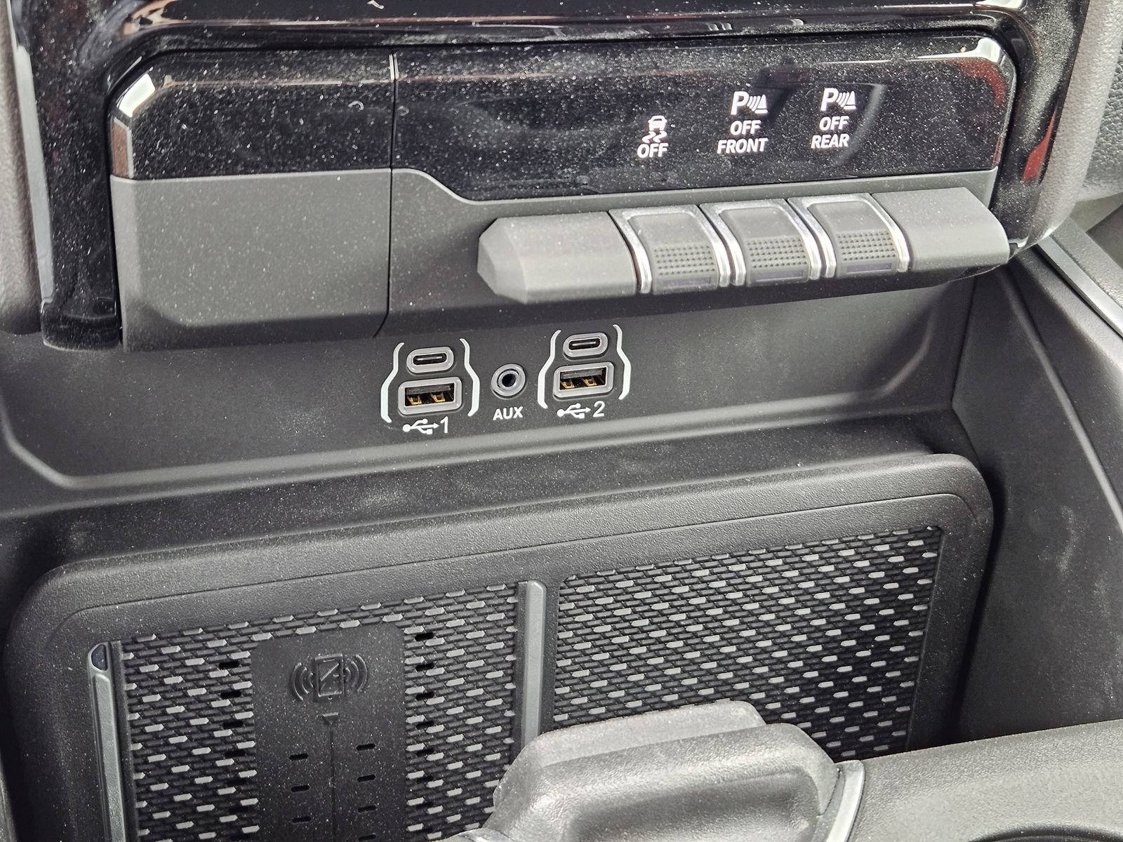 New 2026 RAM 1500 Big Horn AWD/4WD image 20