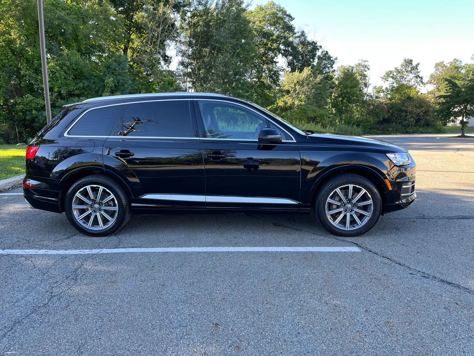 Used 2019 Audi Q7 2.0T Premium Plus w/ Premium Plus Package AWD/4WD image 4
