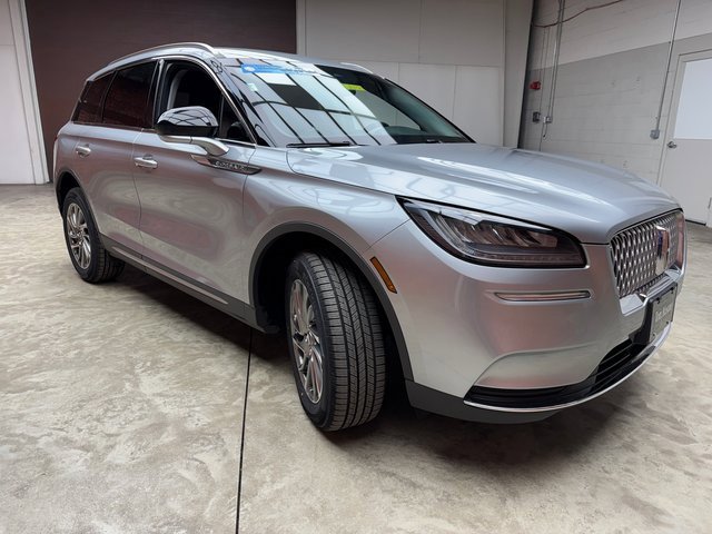 Used 2022 Lincoln Corsair AWD w/ Equipment Group 101A image 5