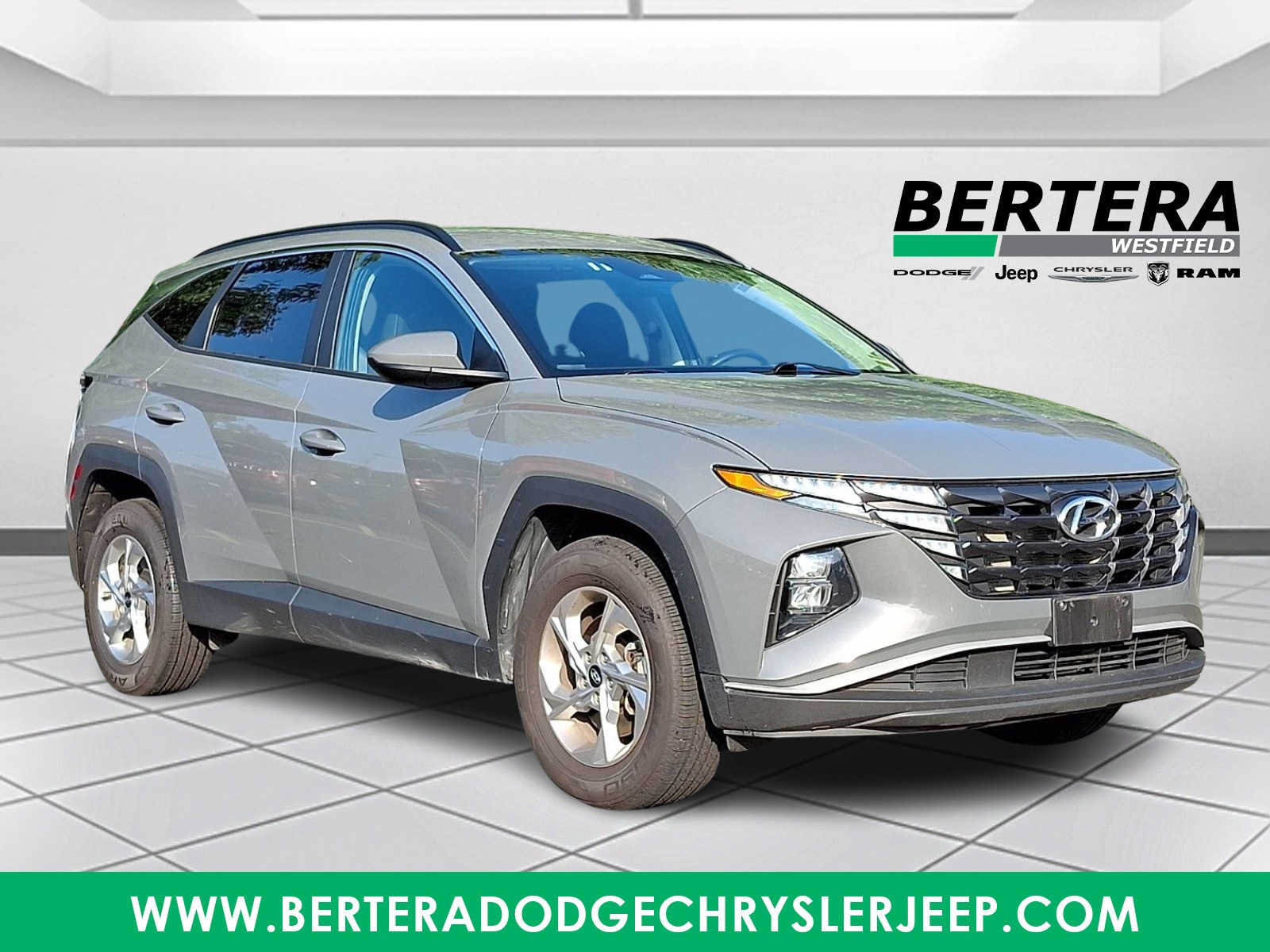Used 2024 Hyundai Tucson SEL AWD/4WD image 1