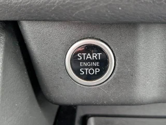 Certified 2023 Nissan Rogue SV AWD/4WD image 25