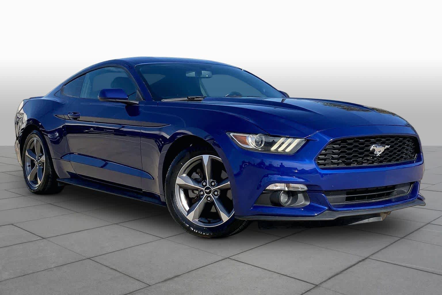 Used 2016 Ford Mustang Coupe w/ Equipment Group 051A RWD image 3