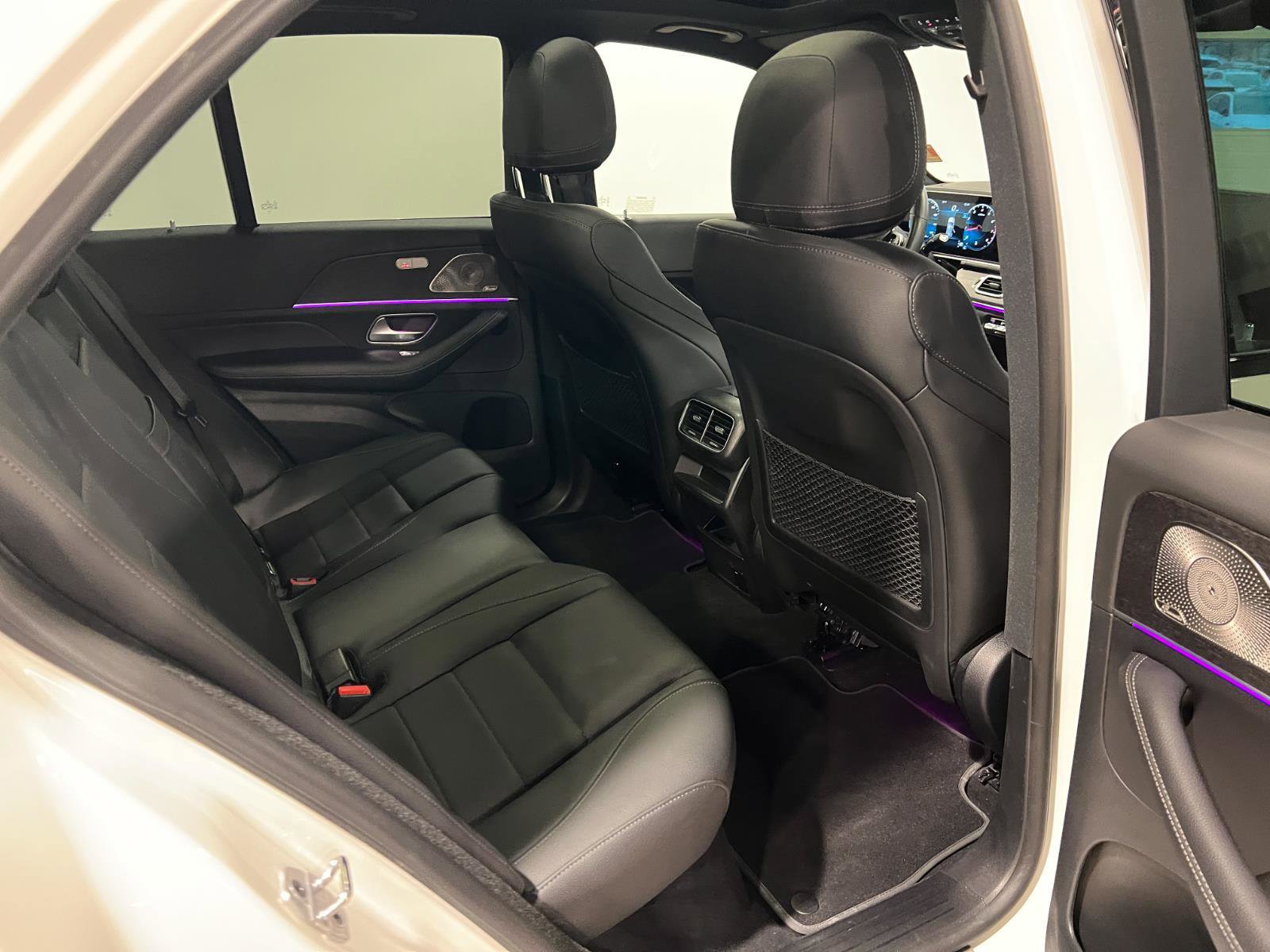 Used 2022 Mercedes-Benz GLE 350 4MATIC w/ AMG Line Exterior image 37