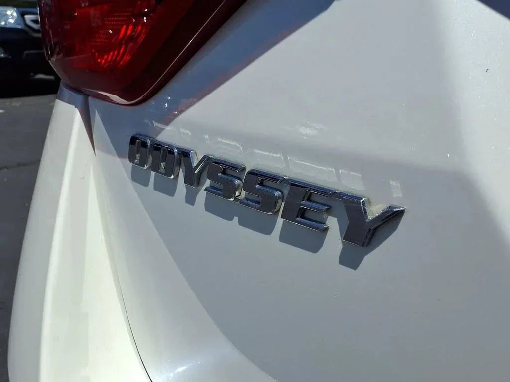 Used 2012 Honda Odyssey Touring Elite image 7