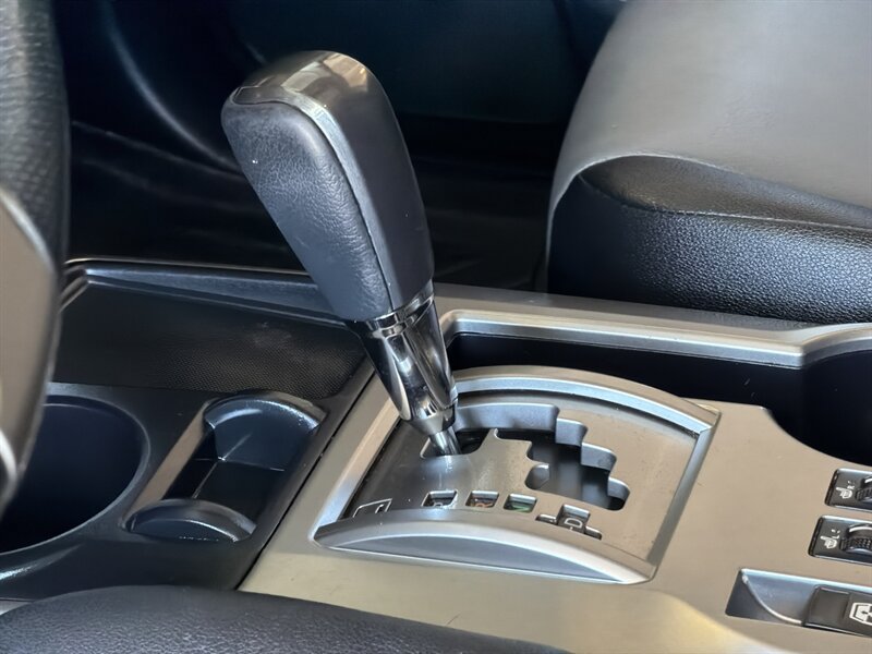 Used 2016 Toyota 4Runner SR5 Premium RWD image 22