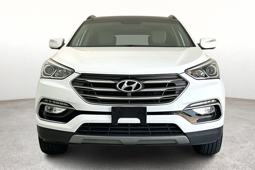 Used 2017 Hyundai Santa Fe Sport image 4