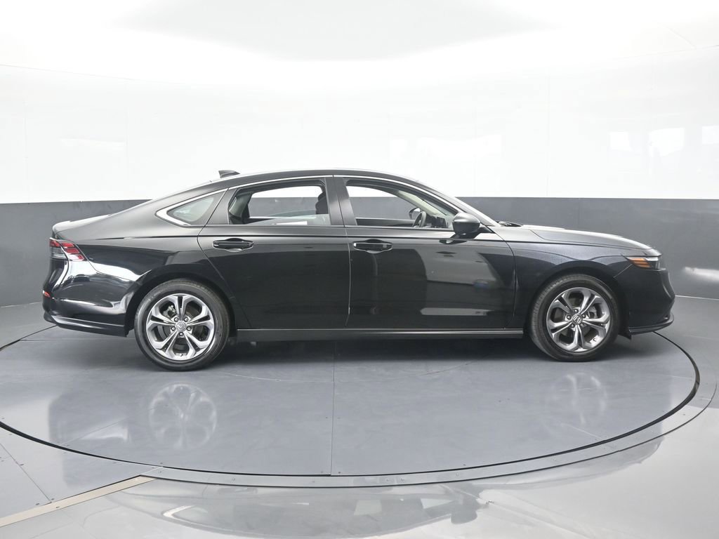 Used 2024 Honda Accord EX image 7