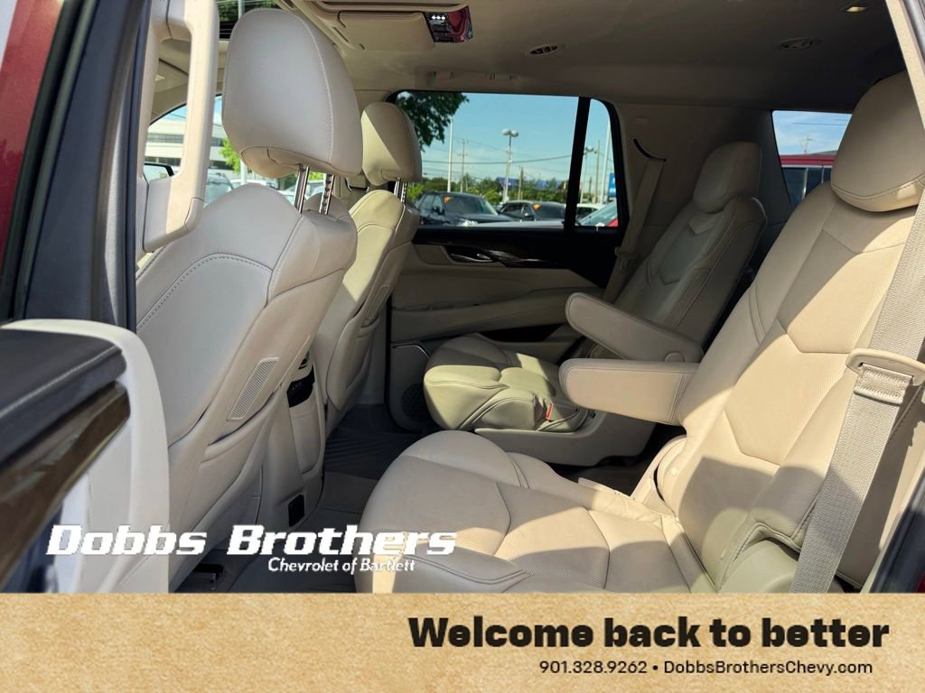 Certified 2019 Cadillac Escalade Premium Luxury AWD/4WD image 35