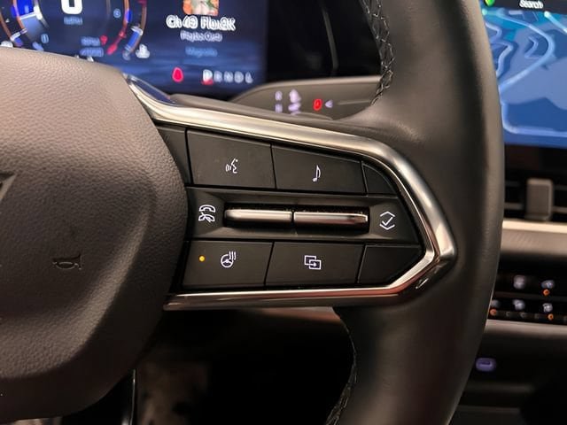 Certified 2025 Chevrolet Equinox LT FWD image 19