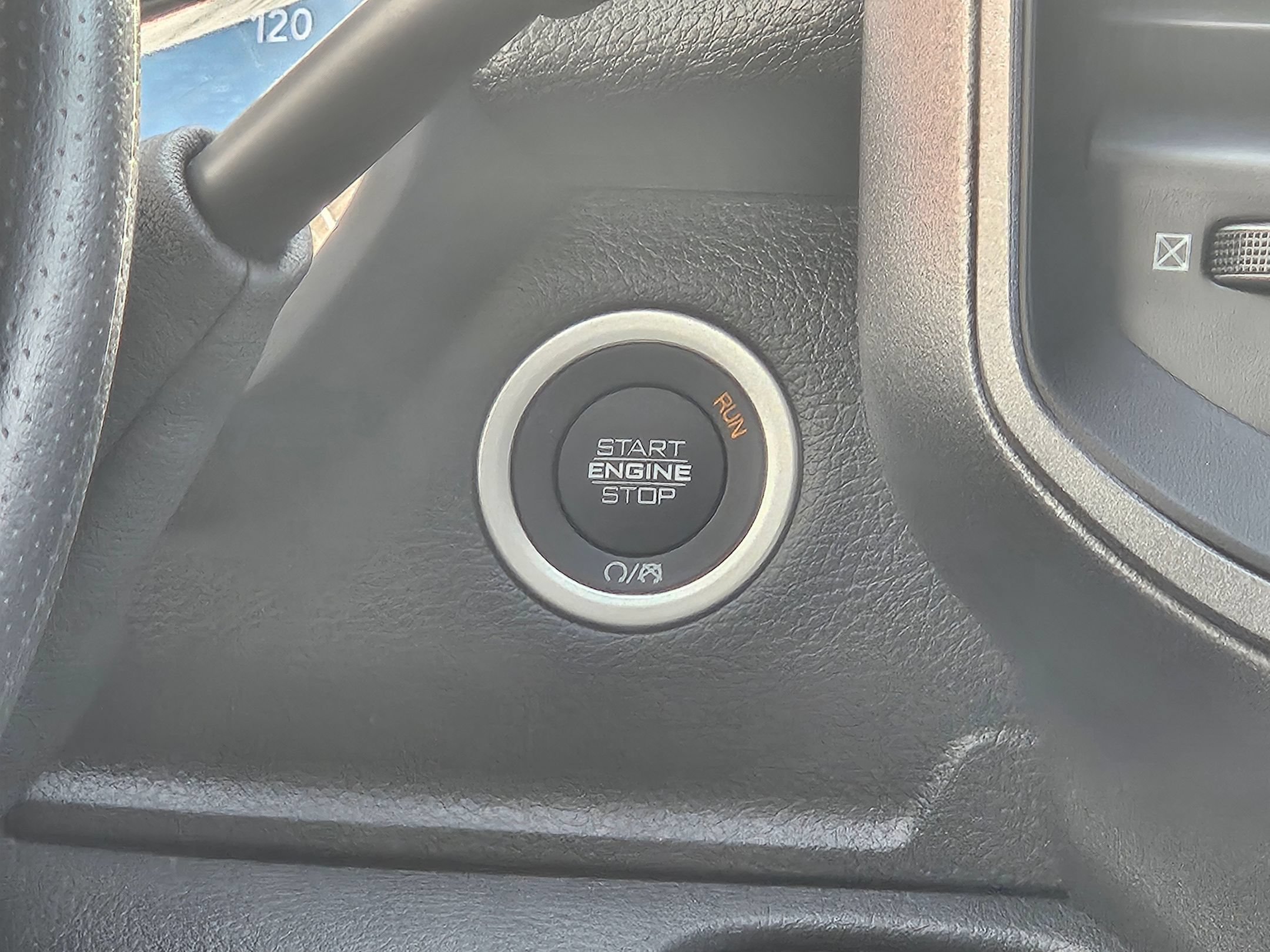 New 2026 RAM 2500 Tradesman AWD/4WD image 14