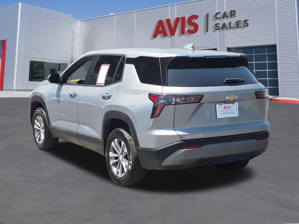 Used 2025 Chevrolet Equinox LT FWD image 9