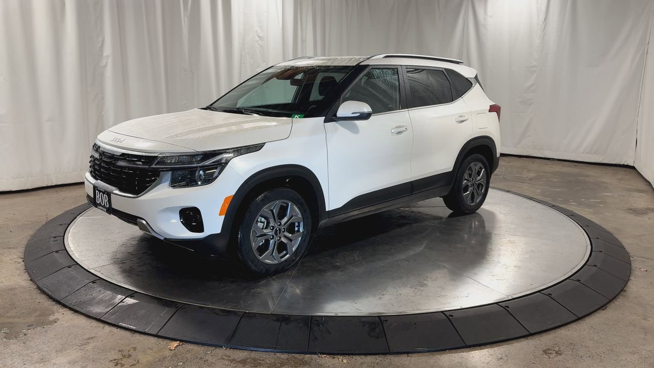 Certified 2024 Kia Seltos S image 6