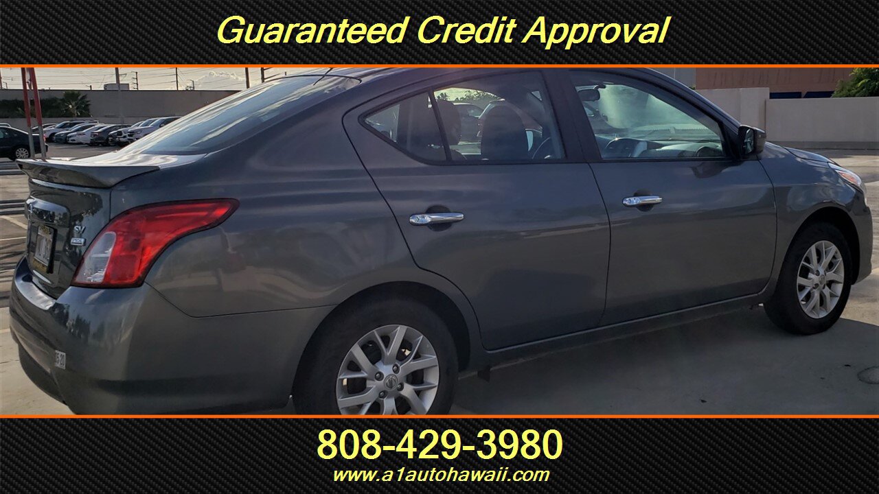 Used 2018 Nissan Versa SV w/ SV Special Edition FWD image 4