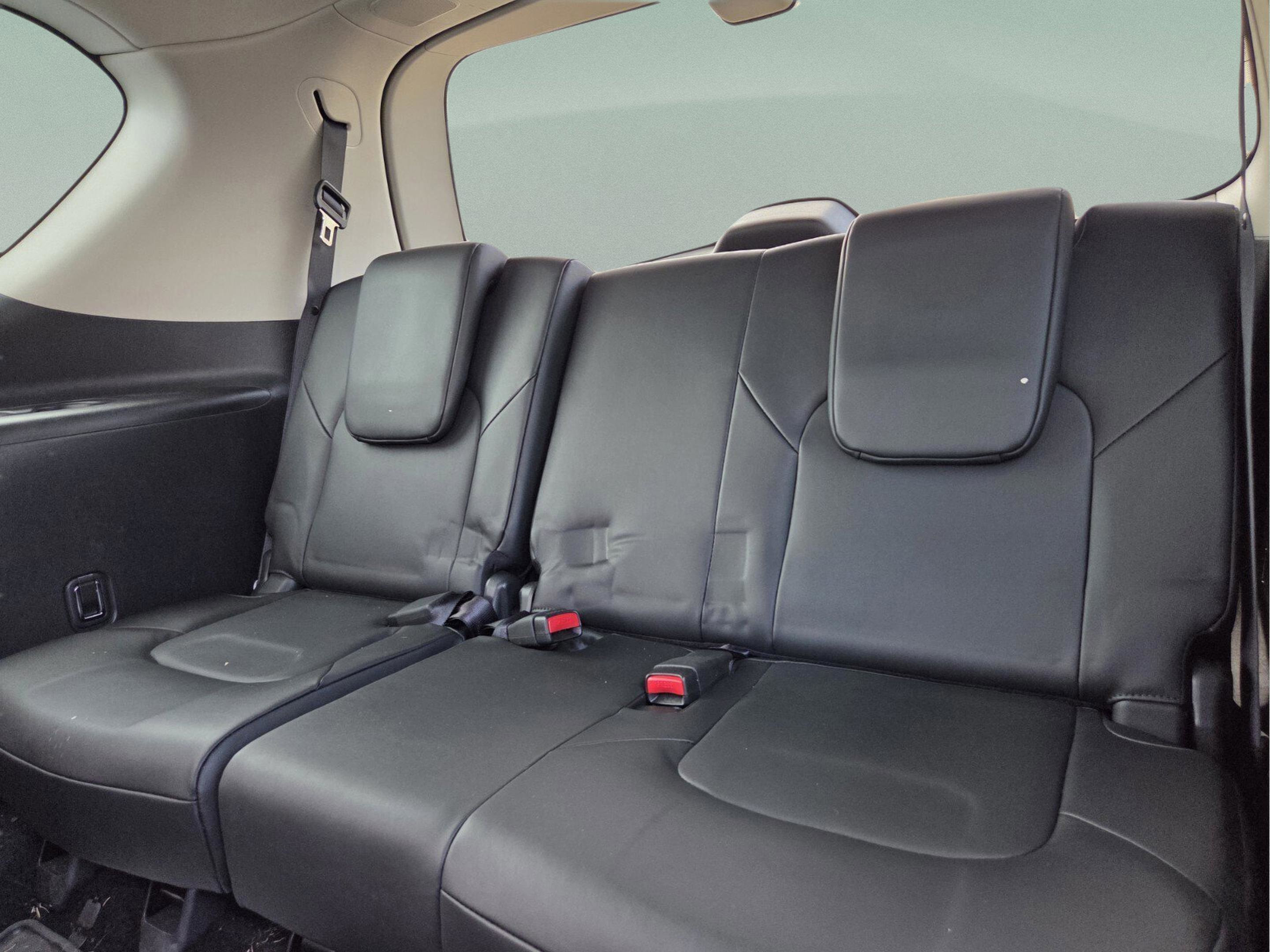 Used 2023 INFINITI QX80 Premium Select w/ All-Season Package RWD image 33
