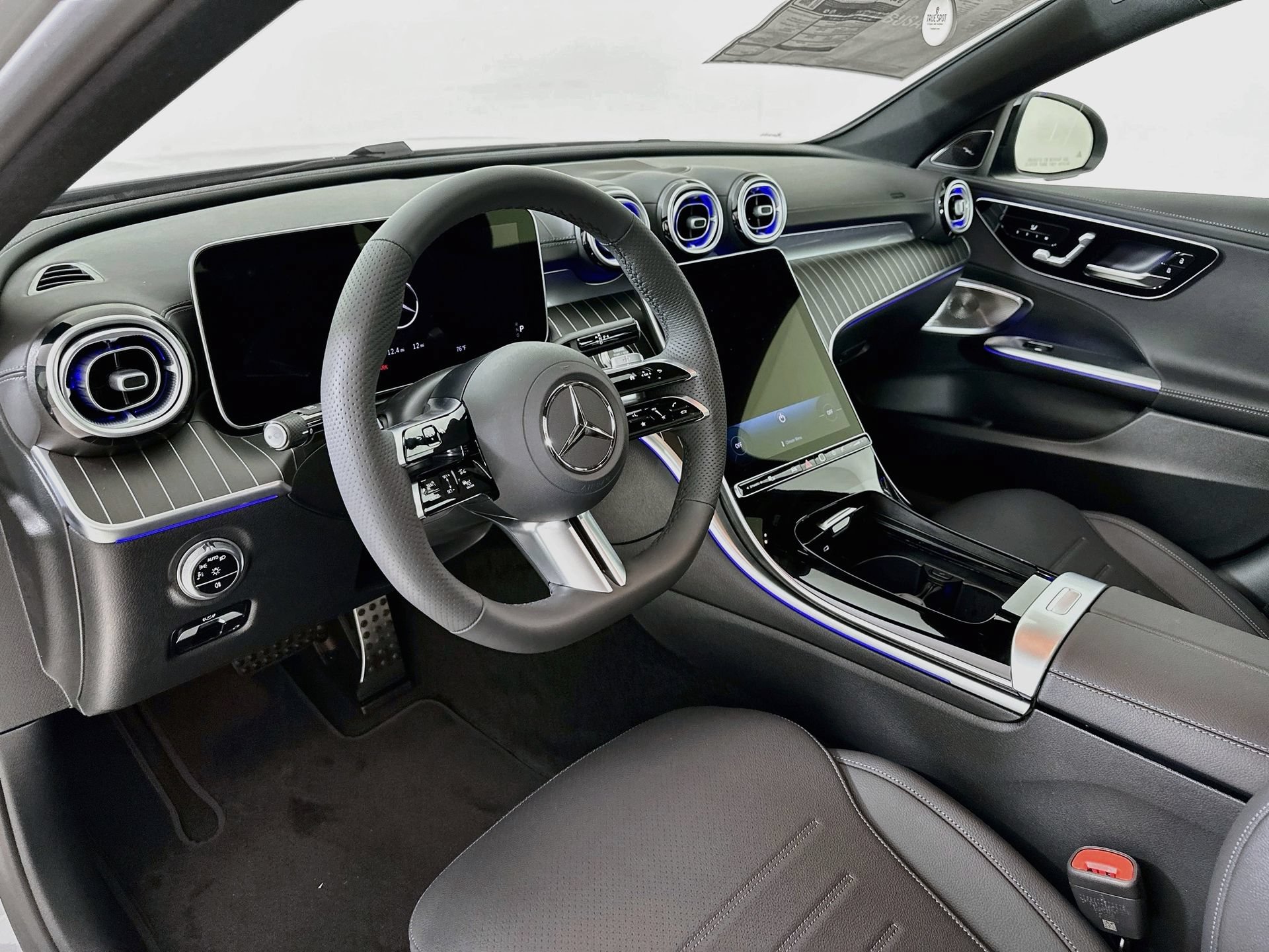 New 2026 Mercedes-Benz C 300 4MATIC Sedan image 10